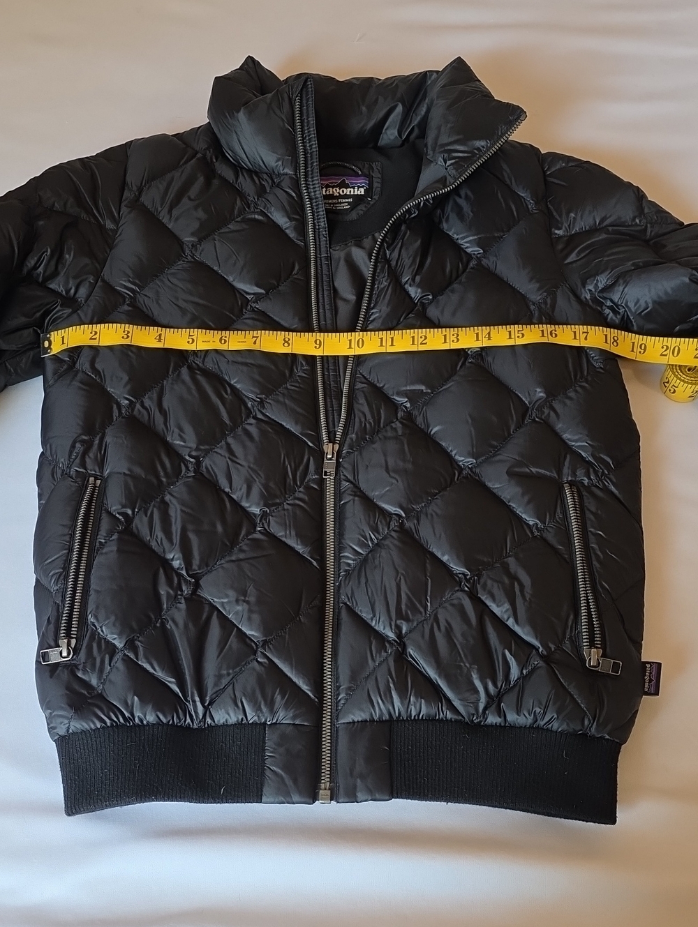 Patagonia Black Quilted Women's Bomber Jacket - Picture 5 of 6